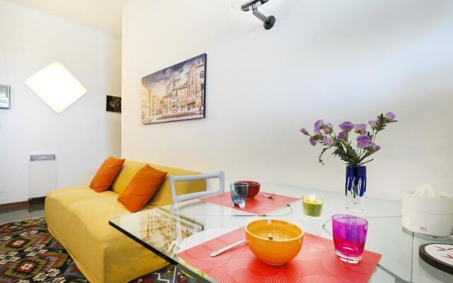 Neruda Apartment