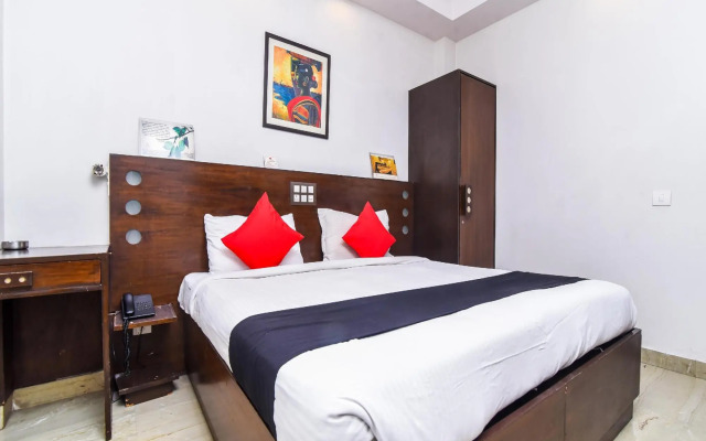 Oyo Rooms Lajpat Nagar Market