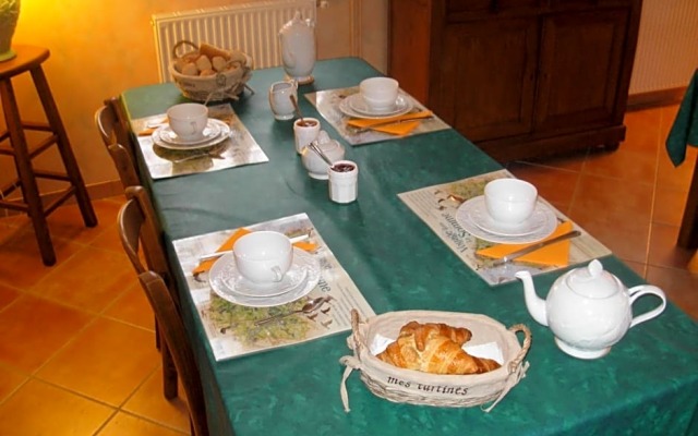 Les Chambres dEbalet