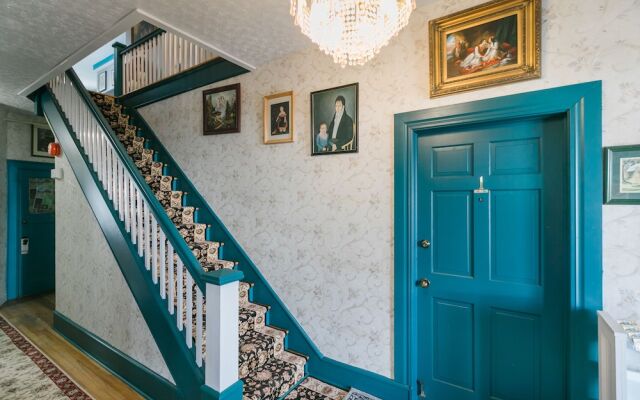 Prince Street Suites