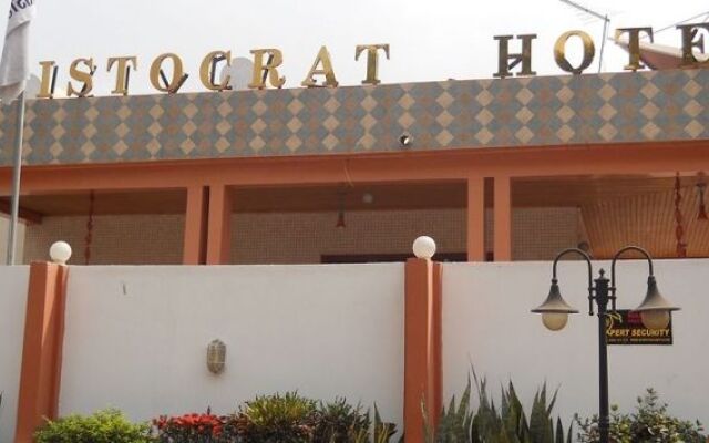 Aristocrat Hotel