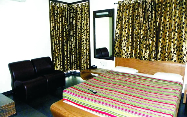 Shradha Saburi Palace Shirdi