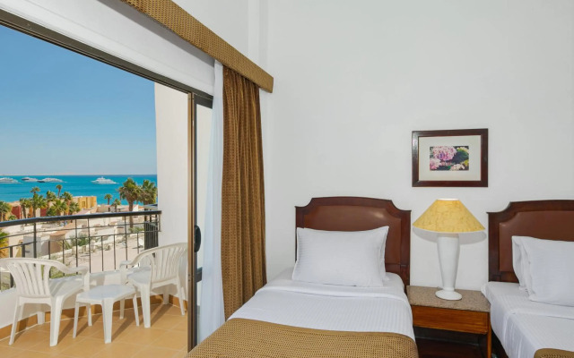 Marlin Inn Azur Resort