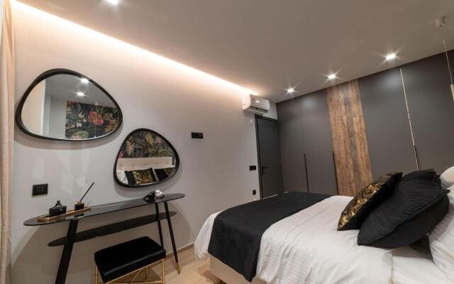 Beautiful 4-bed Villa Ria in Vathianos Kampos