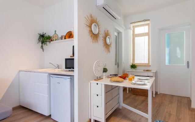 B48 - Olive Tree Street 2 Bed Flat