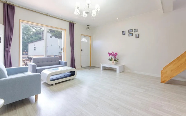 Gangneung The October Pension