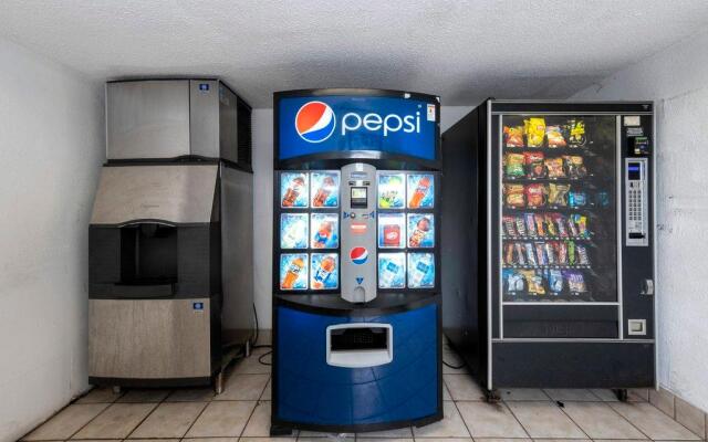 Red Roof Inn Chicago - Lansing