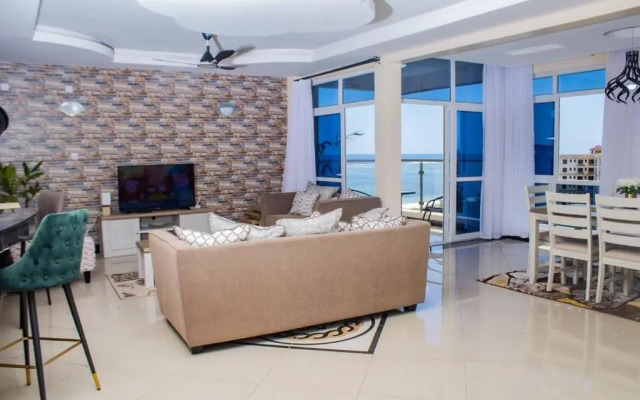 Emirates Reef Apartment 8D