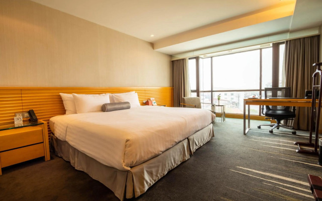 Lao Plaza Hotel