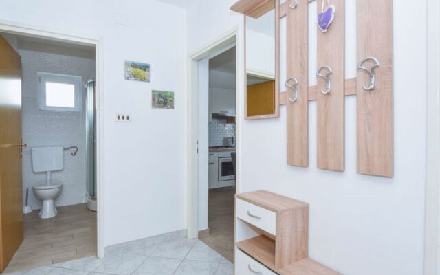 Apartment Magis Maslenica 25394