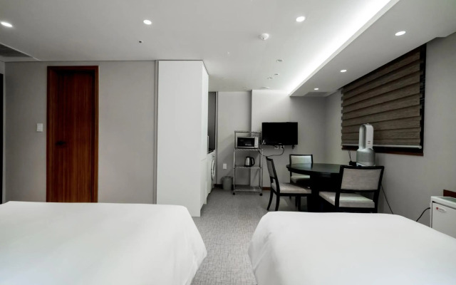 Oriens Hotel & Residences