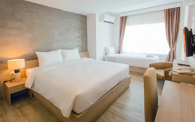B2 Nakhon Sawan Premier Hotel