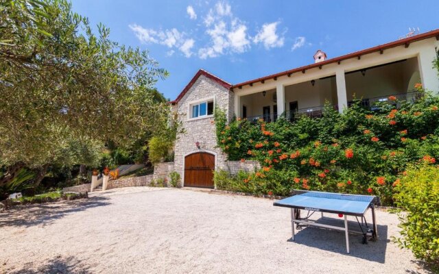 Villa Irini Nissaki Corfu Beach Villa