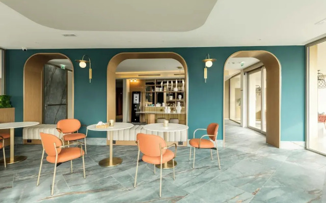 Visionair Suites