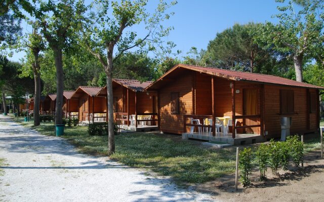 Club Del Sole Viareggio Family Collection