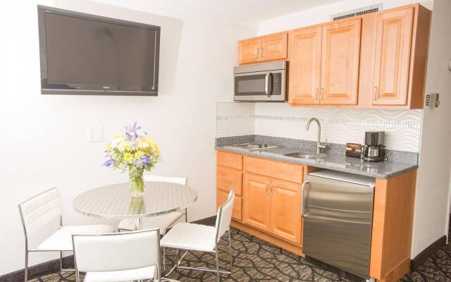 Periwinkle Inn