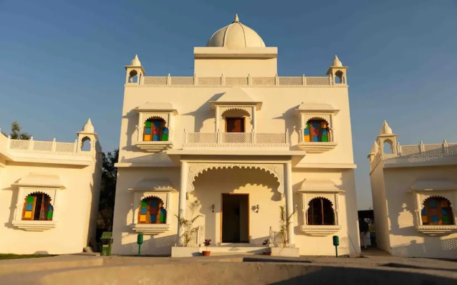 Rajasi Palace