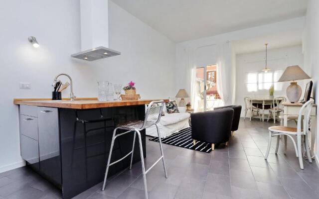 Monti charming apartment - Rome short let Service