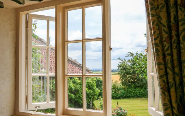 Lower Farm Annexe