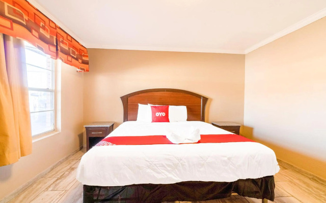 Capital O Hotel Beeville - US 181