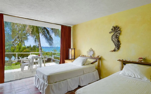 Surfers Bay Resort