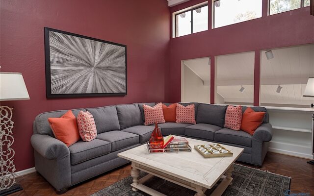 Camelback Mountain 2 BR by Casago
