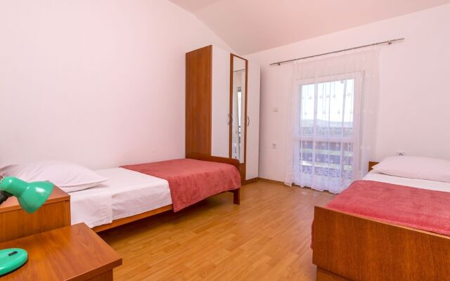 Apartments Ivan