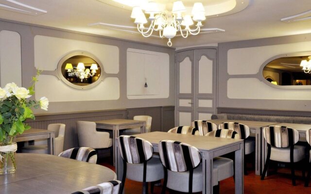 Hôtel Restaurant Le Commerce