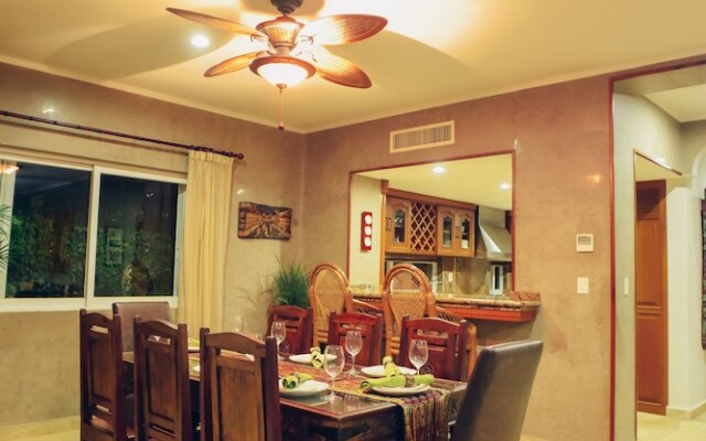 Villa Marinera 5br by Rmh