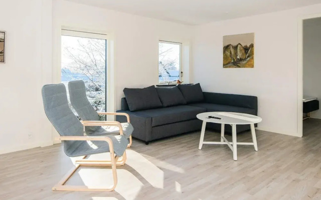 5 Star Holiday Home in Give