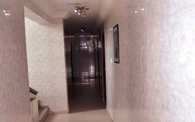 Inglesias Hotels