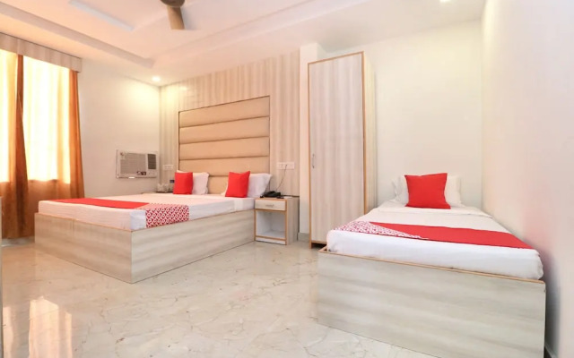 OYO 4682 Hotel Indraprastha