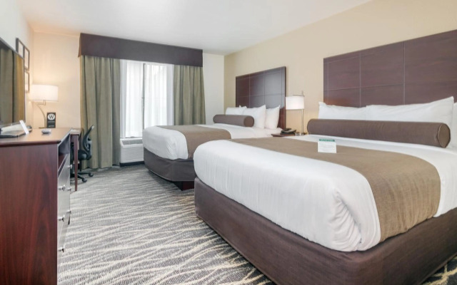 Cobblestone Hotel and Suites Janesville