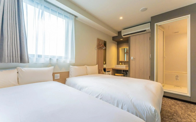 CVS Bay Hotel