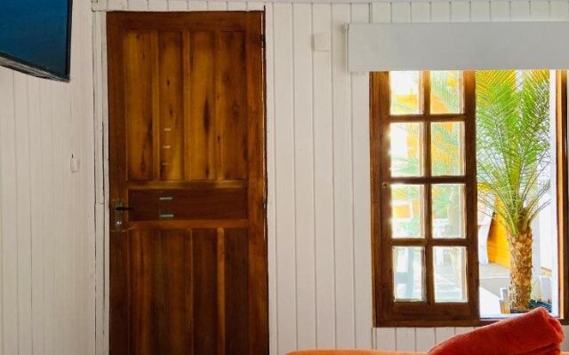 Hostel 32