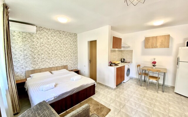 Downtown Victoria Studios By CityBookings