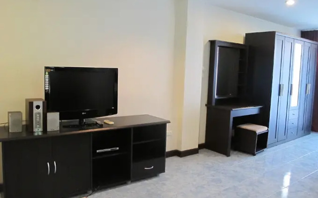 Rouge Service Apartment