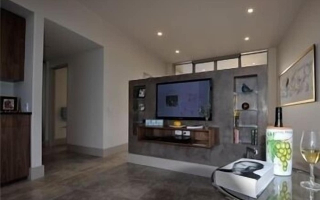 The Waters – Guest Rooms – Tasman