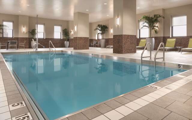 Embassy Suites By Hilton Pittsburgh Downtown