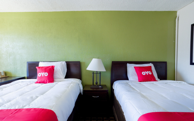 OYO Hotel Pensacola I-10 & Hwy 29