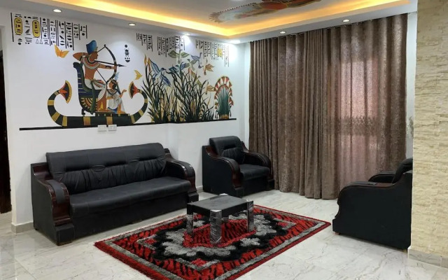 pyramids view apartment