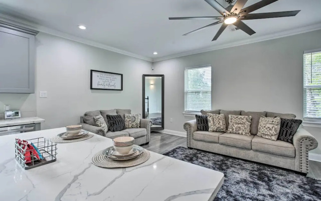 6 Mi to French Quarter: Modern New Orleans Gem