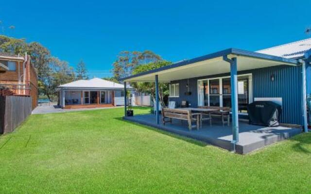 BANYANDAH 557 Ocean Drive NH