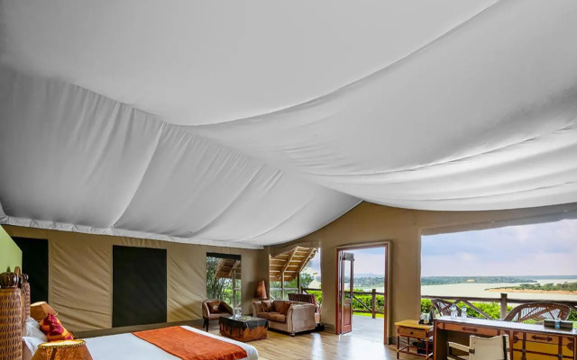 Mweya Safari Lodge