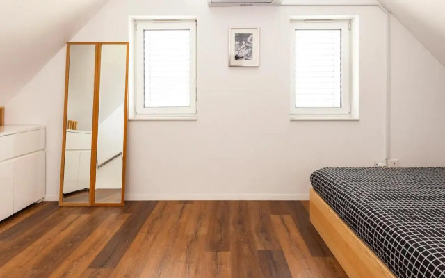 Hillhouse Novo mesto