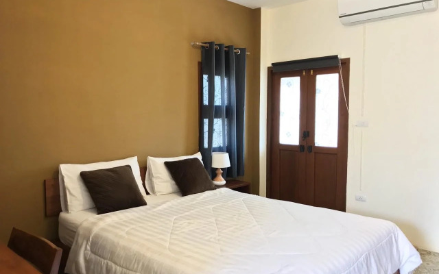 Baan Dan Ta Wan Nuea