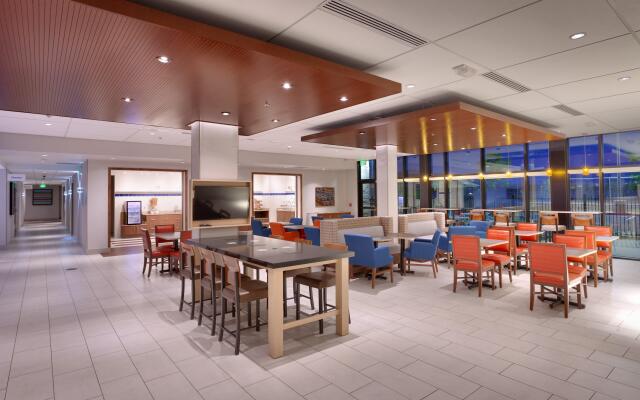 Holiday Inn Express & Suites Phoenix West - Buckeye by IHG