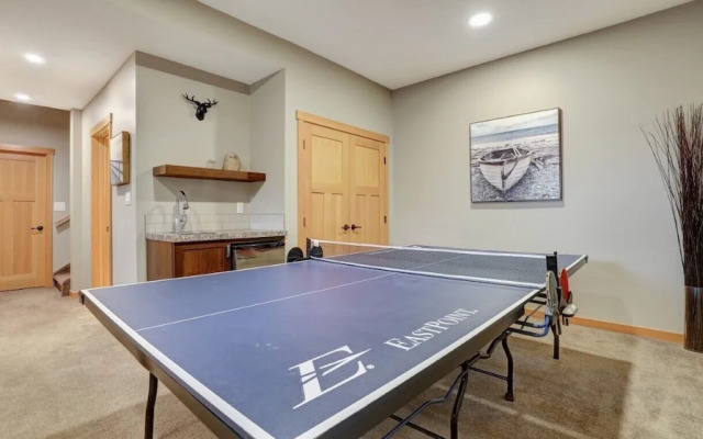 Fairmont Creek Property Rentals The Residences