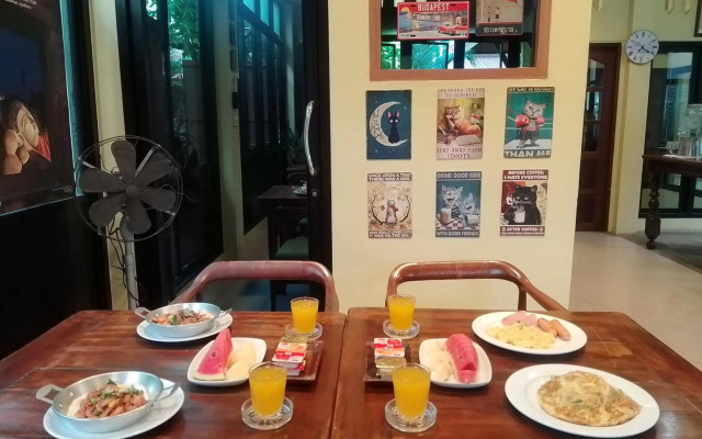 Luang Chumni Village