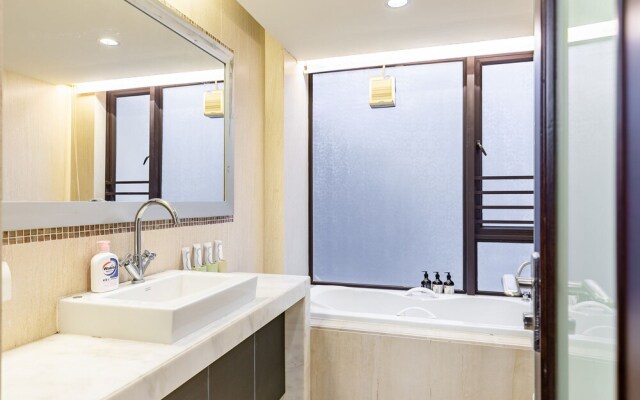 Locals Boutique Apartment Huafa Plaza 19